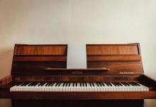 how-to-move-a-piano-up-stairs