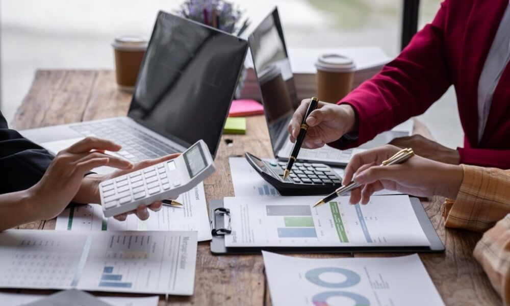 bookkeeping-vs.-accounting:-what’s-the-difference-and-why-it-matters